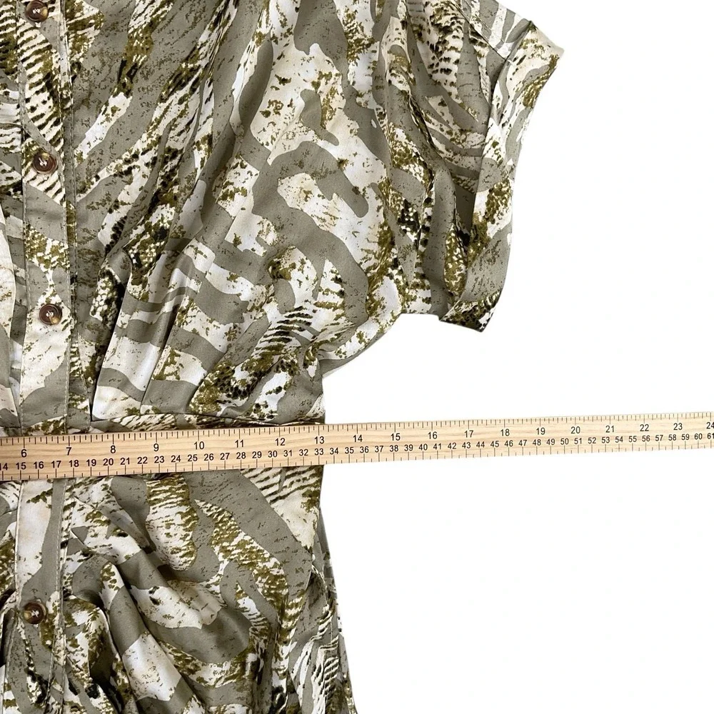 Mable Dress Small Women Green Print Short Sleeve Button Front Collared Midi